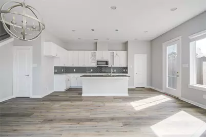 802 Berry Sage Lane, Houston, TX 77022 - Photo 9