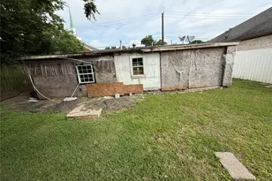 310 Georgia St, Houston, TX 77587 - Photo 1