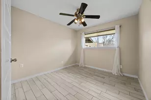 2601 Lazy Bend St, Pearland, TX 77581 - Photo 29