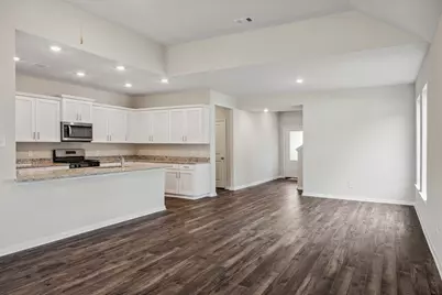 25519 Blooming Hazel Drive, Cleveland, TX 77328 - Photo 3