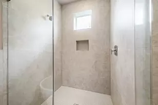 859 Rachel St, Houston, TX 77091 - Photo 15