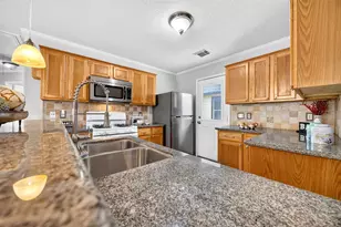 12907 Arnage Ln, Houston, TX 77085 - Photo 19