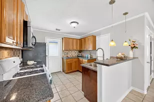 12907 Arnage Ln, Houston, TX 77085 - Photo 15