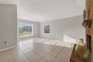 9111 Benthos Dr, Houston, TX 77083 - Photo 11