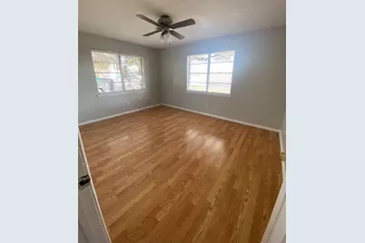 514 Green Avenue, Palacios, TX 77465 - Photo 17