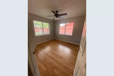 514 Green Avenue, Palacios, TX 77465 - Photo 13