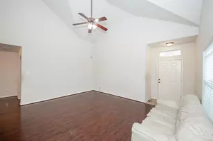 7839 Winding Creek View, Houston, TX 77072 - Photo 5
