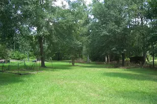 12110 Hillcrest Dr, Pinehurst, TX 77362 - Photo 9