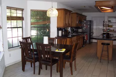 12110 Hillcrest Dr, Pinehurst, TX 77362 - Photo 13