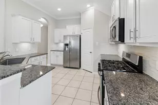 2357 Old Stone Dr, Conroe, TX 77304 - Photo 5