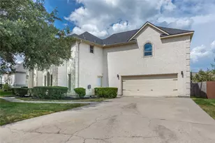 686 Edgewood Dr, Montgomery, TX 77356 - Photo 3