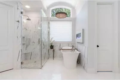 70 E Bracebridge Circle, The Woodlands, TX 77382 - Photo 39