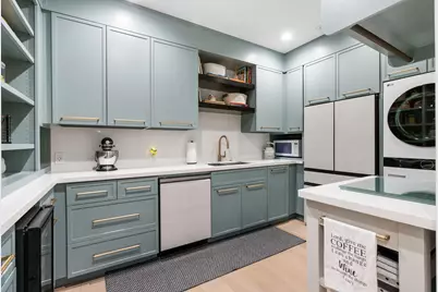 70 E Bracebridge Circle, The Woodlands, TX 77382 - Photo 33