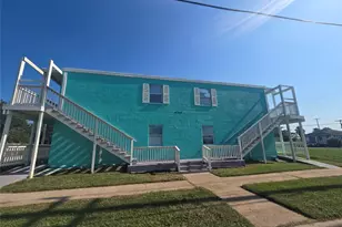 4217 Sealy Ave, Galveston, TX 77550 - Photo 1