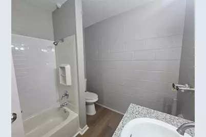 4217 Sealy Avenue #11, Galveston, TX 77550 - Photo 3