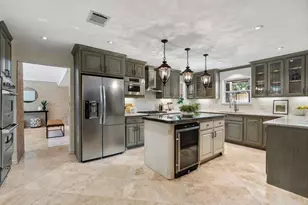 10034 Meadow Lake Ln, Houston, TX 77042 - Photo 21