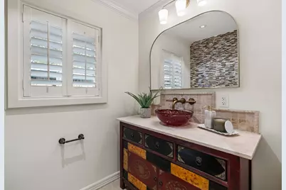 10034 Meadow Lake Lane, Houston, TX 77042 - Photo 39