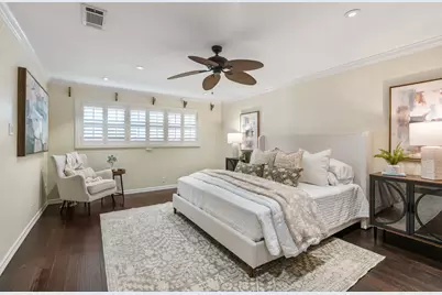 10034 Meadow Lake Lane, Houston, TX 77042 - Photo 27