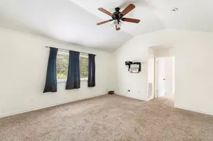 18275 Hollyberry Ct, Porter, TX 77365 - Photo 19