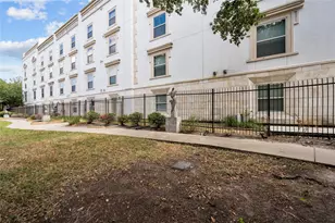 3501 Chenevert St, Houston, TX 77004 - Photo 29