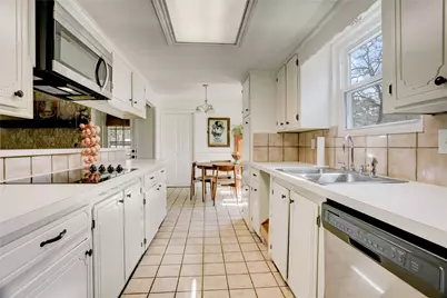 29040 East Lake, Hempstead, TX 77445 - Photo 7