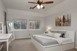 31 Bluff Creek Pl, The Woodlands, TX 77382 - Photo 21