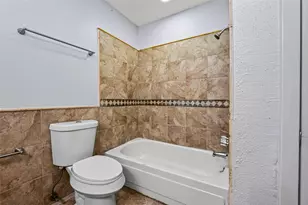 7365 Antoine Dr, Houston, TX 77088 - Photo 19