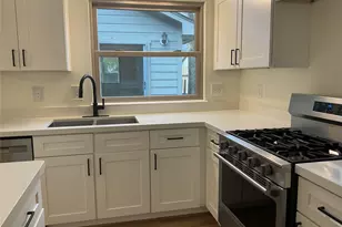 28 E Lance Leaf Rd, Spring, TX 77381 - Photo 3