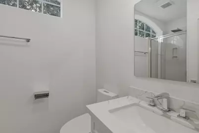 5515 Venice Street, Houston, TX 77007 - Photo 9
