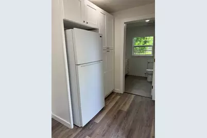 324 E Wilkins Street, Angleton, TX 77515 - Photo 5