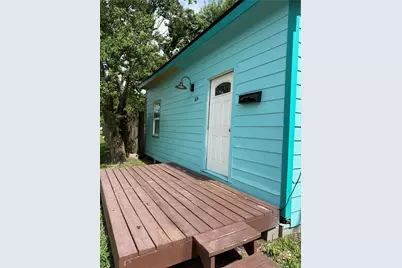 324 E Wilkins Street, Angleton, TX 77515 - Photo 1