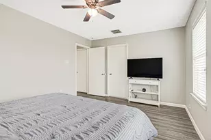 14818 Aberdeen Meadow Lane, Houston, TX 77053 - Photo 17