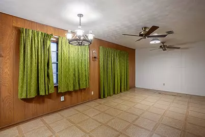 15853 Phend Road, Hamshire, TX 77622 - Photo 7