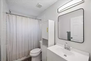 1122 Sunny Dr, Houston, TX 77037 - Photo 19