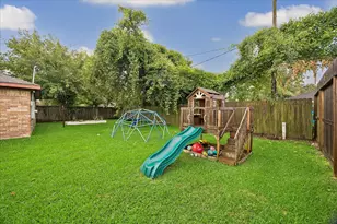 1122 Sunny Dr, Houston, TX 77037 - Photo 21