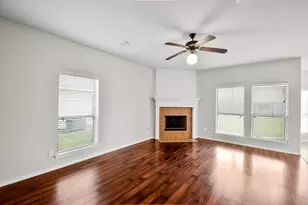 2068 Briar Grove Dr, Conroe, TX 77301 - Photo 13