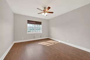 6351 Briar Rose Dr, Houston, TX 77057 - Photo 21