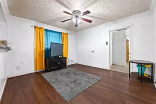 6226 Standing Oaks St, Houston, TX 77050 - Photo 11