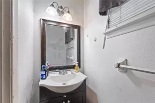 6226 Standing Oaks St, Houston, TX 77050 - Photo 35