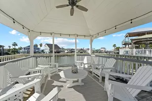 16603 Jamaica Cove Rd, Jamaica Beach, TX 77554 - Photo 3