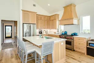 2176 Hwy 87, Gilchrist, TX 77617 - Photo 5