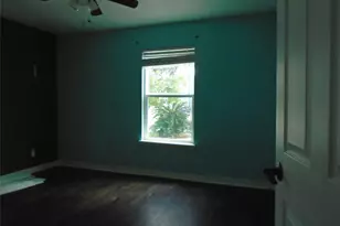 7527 Erath St, Houston, TX 77023 - Photo 5