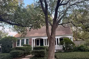 1621 Cherryhurst St, Houston, TX 77006 - Photo 1