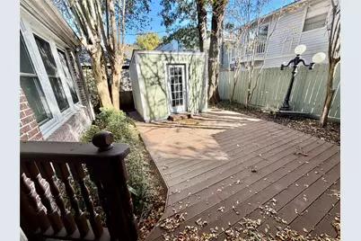 1621 Cherryhurst Street, Houston, TX 77006 - Photo 21