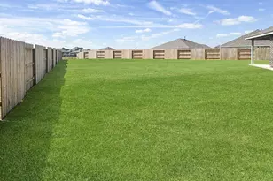 702 Daniels Lk Ln, Dayton, TX 77535 - Photo 23