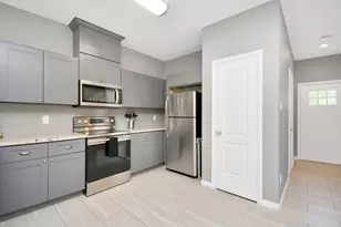 3019 Elysian St, Houston, TX 77009 - Photo 7