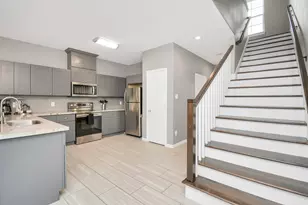 3019 Elysian St, Houston, TX 77009 - Photo 15