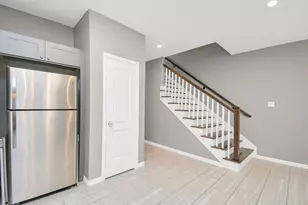 3019 Elysian St, Houston, TX 77009 - Photo 9