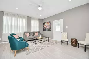 3019 Elysian St, Houston, TX 77009 - Photo 13