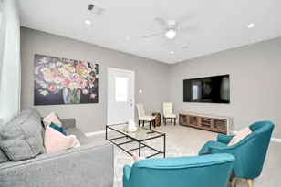 3019 Elysian St, Houston, TX 77009 - Photo 11